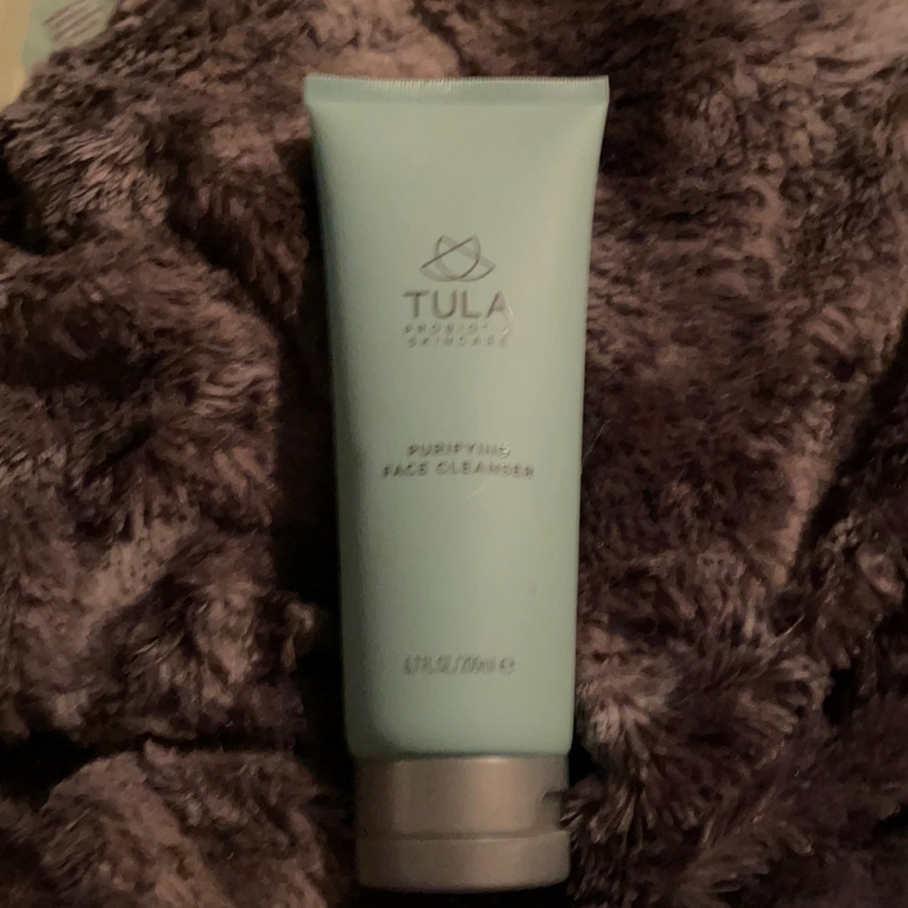 ⭐️ TULA Purifying Face Cleanser ⭐️